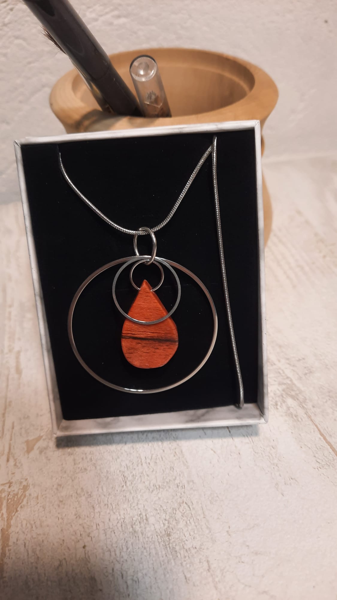 collier goutte de vie - féminin – bijou artisanal léger et élégant